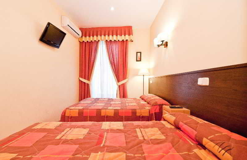 Hostal Las Cortes Madrid Exterior photo